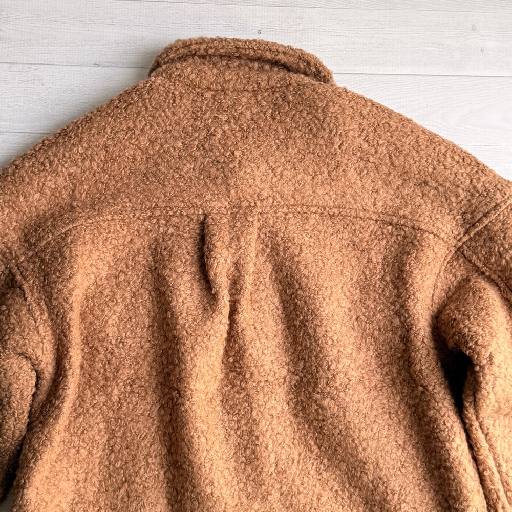 NWOT Elan Tan Sherpa Shacket Size S - Picture 5 of 7